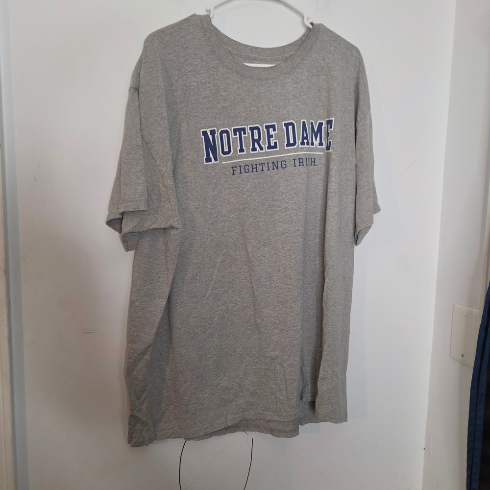 Champion Notre Dame Fighting Irish T-Shirt Mens 2XL Gray Short Sleeve Tee